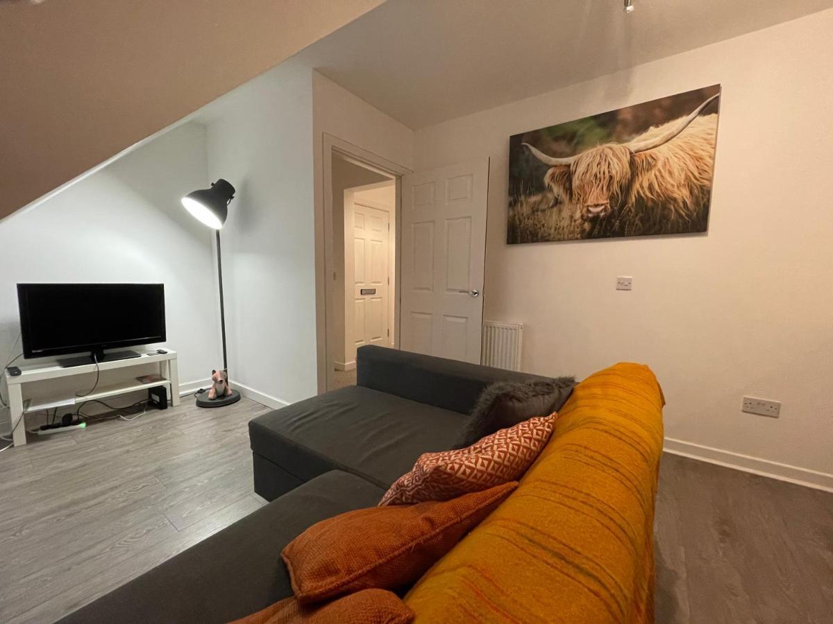 Carvetii - Edward House D - 2 Dbl Bed 2Nd Floor Flat Διαμέρισμα Ντανφέρμλιν Εξωτερικό φωτογραφία